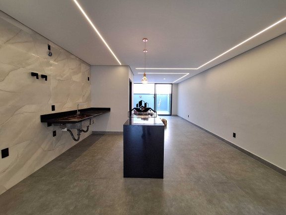 Imagem Sobrado com 3 Quartos à Venda, 211 m² em Vila Floresta - Santo André