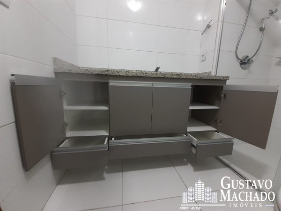 Imagem Imóvel com 3 Quartos à Venda, 160 m² em Bela Vista - Volta Redonda Imagem Imóvel com 3 Quartos à Venda, 160 m² em Bela Vista - Volta Redonda