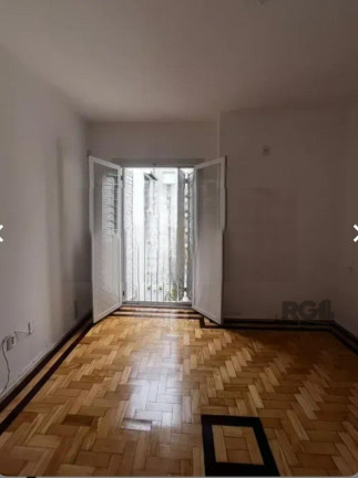 Imagem Apartamento com 1 Quarto à Venda, 56 m² em Centro Histórico - Porto Alegre Imagem Apartamento com 1 Quarto à Venda, 56 m² em Centro Histórico - Porto Alegre