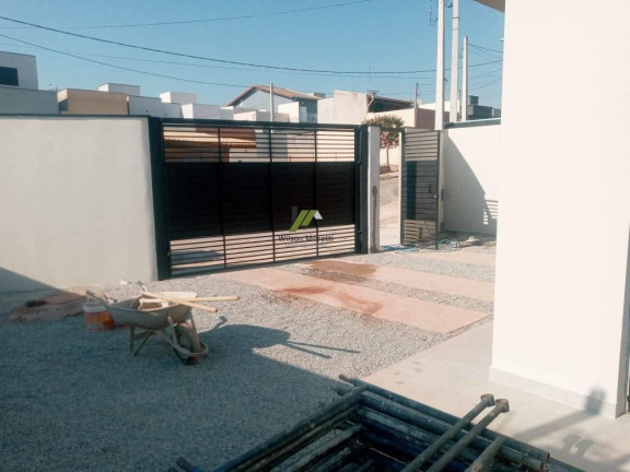 Imagem Casa com 3 Quartos à Venda, 75 m²