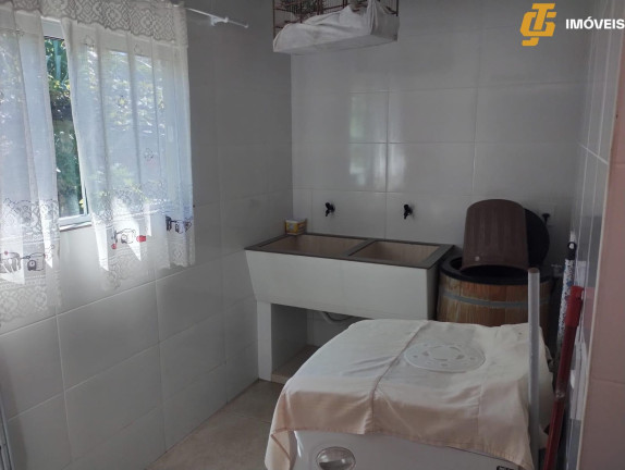 Imagem Casa com 2 Quartos à Venda, 312 m² em Monte Alegre - Camboriú Imagem Casa com 2 Quartos à Venda, 312 m² em Monte Alegre - Camboriú