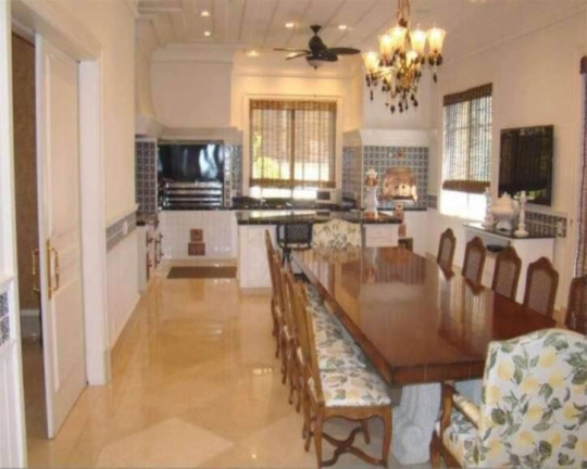 Imagem Casa com 8 Quartos à Venda, 3.500 m² em Tamboré - Santana De Parnaíba