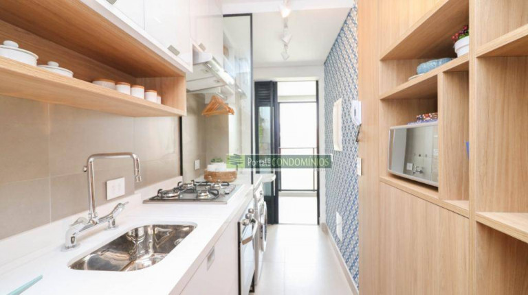 Imagem Apartamento com 2 Quartos à Venda, 72 m² em Cabral - Curitiba