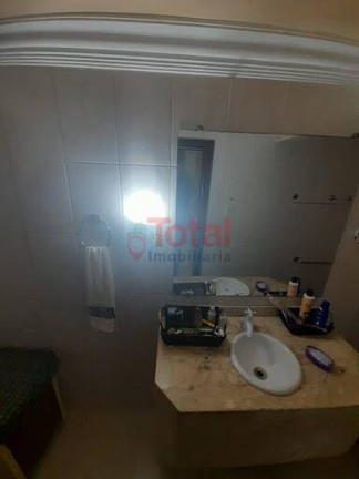 Imagem Casa com 3 Quartos à Venda, em Centro - Ipatinga Imagem Casa com 3 Quartos à Venda, em Centro - Ipatinga