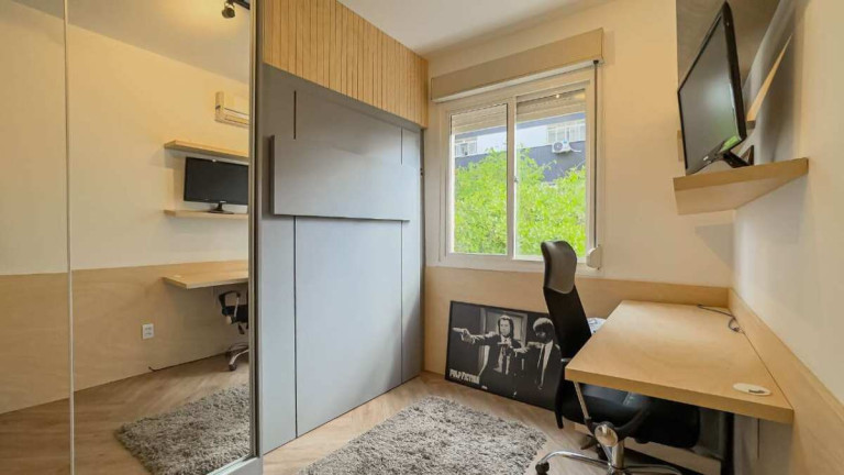 Imagem Apartamento com 2 Quartos à Venda, 74 m² em Mont Serrat - Porto Alegre Imagem Apartamento com 2 Quartos à Venda, 74 m² em Mont Serrat - Porto Alegre
