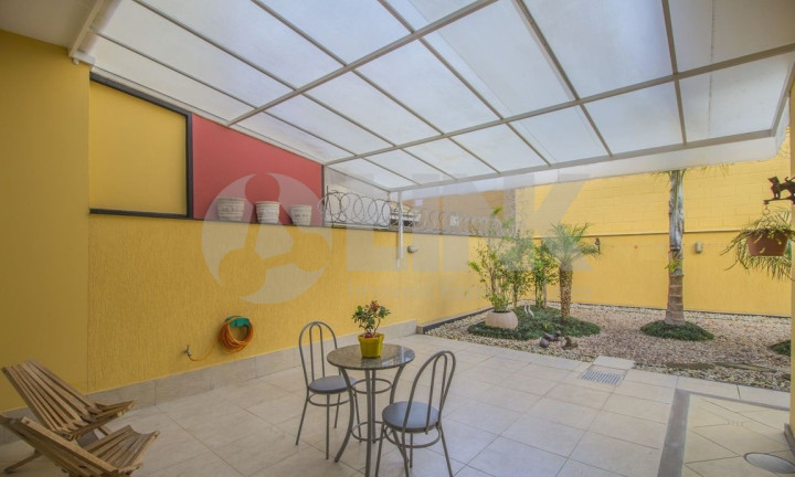 Imagem Casa com 3 Quartos à Venda, 222 m² em Ecoville - Porto Alegre Imagem Casa com 3 Quartos à Venda, 222 m² em Ecoville - Porto Alegre