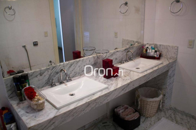Imagem Apartamento com 4 Quartos à Venda, 242 m² em Setor Bueno - Goiânia