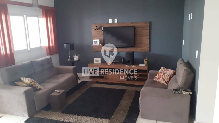 Casa com 3 Quartos à Venda, 215 m² em Capuava - Valinhos