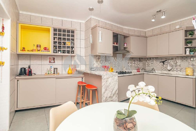 Imagem Apartamento com 3 Quartos à Venda, 106 m² em Petrópolis - Porto Alegre