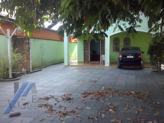 Imagem Casa com 3 Quartos à Venda, 161 m² em Centro - Ubatuba Imagem Casa com 3 Quartos à Venda, 161 m² em Centro - Ubatuba