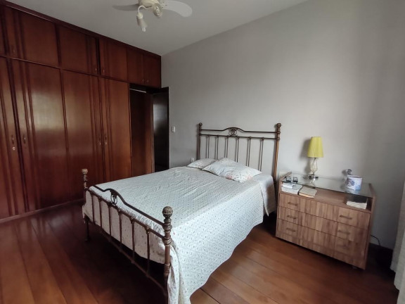 Imagem Casa com 5 Quartos à Venda, 220 m² em álvaro Camargos - Belo Horizonte