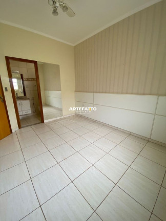 Imagem Casa com 3 Quartos à Venda, 130 m² em Residencial José De Carlos - Franca Imagem Casa com 3 Quartos à Venda, 130 m² em Residencial José De Carlos - Franca