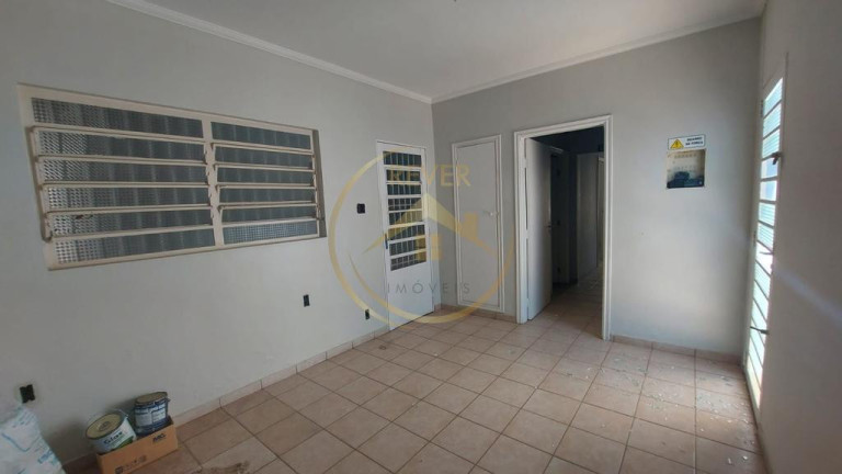 Imagem Imóvel com 3 Quartos à Venda, 134 m² em Cambuí - Campinas Imagem Imóvel com 3 Quartos à Venda, 134 m² em Cambuí - Campinas