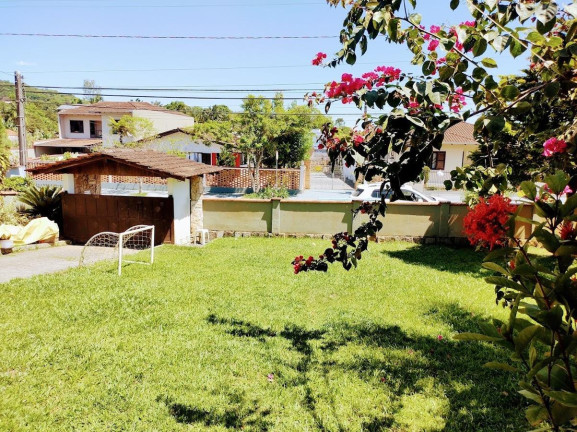 Imagem Casa com 4 Quartos à Venda, 180 m² em Bom Retiro - Joinville
