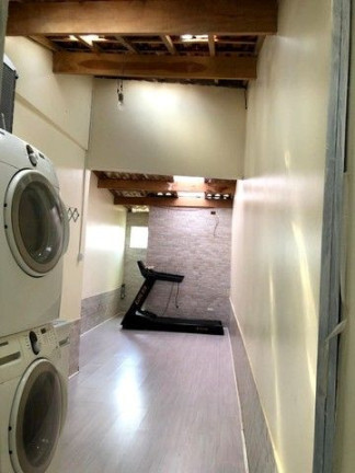 Imagem Casa com 3 Quartos à Venda, 250 m² em Vila Rica - Guarulhos Imagem Casa com 3 Quartos à Venda, 250 m² em Vila Rica - Guarulhos