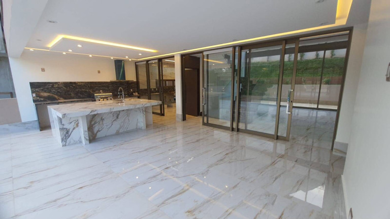 Imagem Casa com 3 Quartos à Venda, 400 m² em Tamboré - Santana De Parnaíba Imagem Casa com 3 Quartos à Venda, 400 m² em Tamboré - Santana De Parnaíba