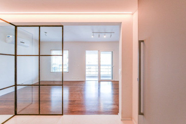 Imagem Apartamento com 3 Quartos à Venda, 138 m² em Vila Olímpia - São Paulo