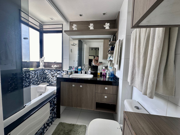 Imagem Imóvel com 3 Quartos à Venda, 147 m² em Barra Da Tijuca - Rio De Janeiro Imagem Imóvel com 3 Quartos à Venda, 147 m² em Barra Da Tijuca - Rio De Janeiro