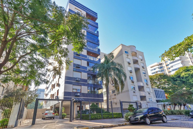 Imagem Apartamento com 3 Quartos à Venda, 130 m² em Santana - Porto Alegre Imagem Apartamento com 3 Quartos à Venda, 130 m² em Santana - Porto Alegre