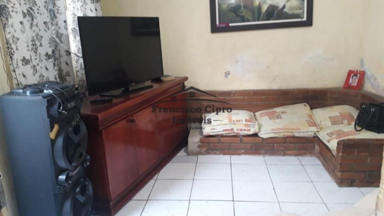 Imagem Kitnet com 10 Quartos à Venda, 56 m² em Jardim Do Vale - Guaratinguetá Imagem Kitnet com 10 Quartos à Venda, 56 m² em Jardim Do Vale - Guaratinguetá