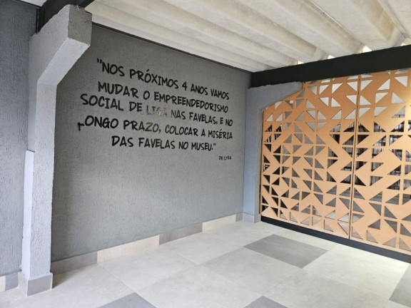 Imagem Sobrado com 3 Quartos à Venda, 218 m² em Centro - Poá Imagem Sobrado com 3 Quartos à Venda, 218 m² em Centro - Poá
