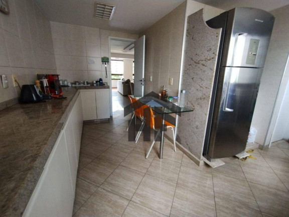 Imagem Apartamento com 3 Quartos à Venda, 135 m² em Casa Forte - Recife Imagem Apartamento com 3 Quartos à Venda, 135 m² em Casa Forte - Recife