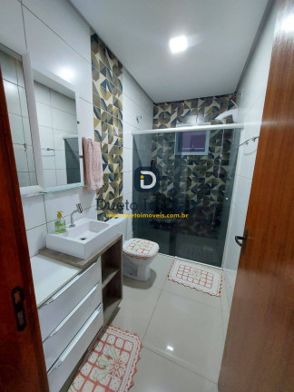 Imagem Casa com 3 Quartos à Venda, 145 m² em Pinheiro Machado - Santa Maria