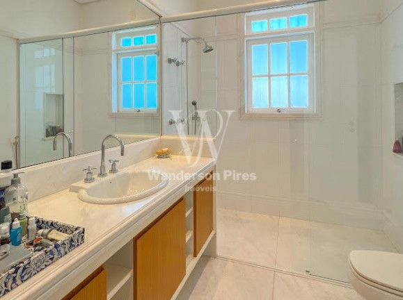 Imagem Casa com 5 Quartos à Venda, 584 m² em Vila Madalena - São Paulo Imagem Casa com 5 Quartos à Venda, 584 m² em Vila Madalena - São Paulo