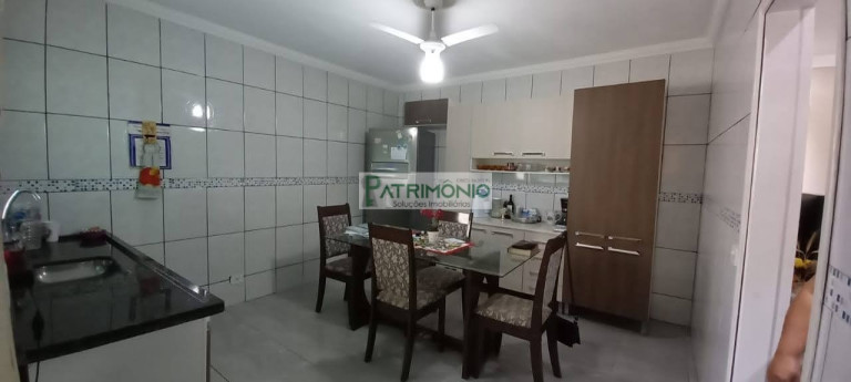 Imagem Casa com 2 Quartos à Venda, 141 m² em Jardim Pinheiros - Jaguariúna Imagem Casa com 2 Quartos à Venda, 141 m² em Jardim Pinheiros - Jaguariúna