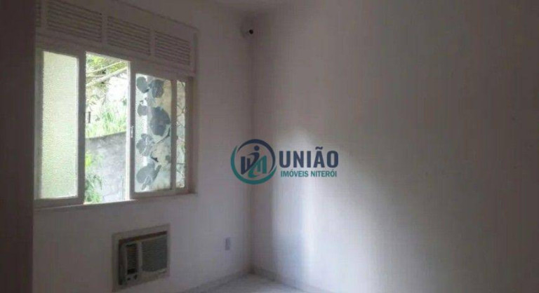 Imagem Casa com 2 Quartos à Venda, 100 m² em Fátima - Niterói