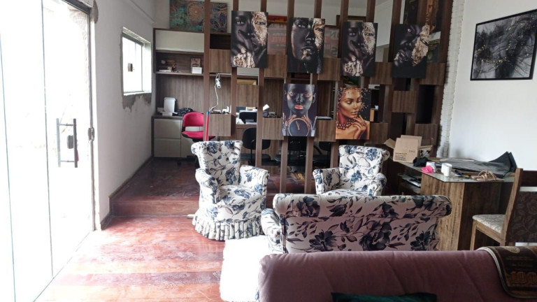 Casa com 4 Quartos à Venda, 250 m² em Bosque Dos Eucaliptos - São José Dos Campos