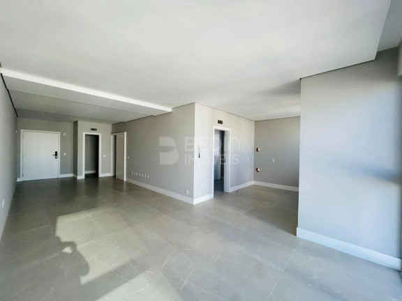 Imagem Apartamento com 4 Quartos à Venda, 144 m² em Centro - Balneário Camboriú Imagem Apartamento com 4 Quartos à Venda, 144 m² em Centro - Balneário Camboriú