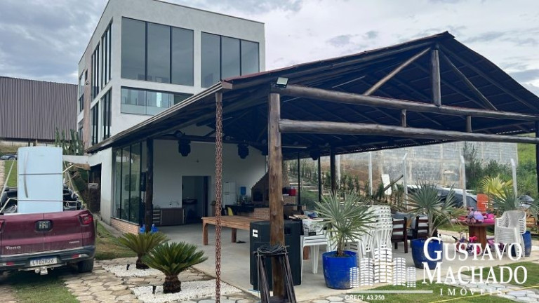 Imagem Imóvel com 3 Quartos à Venda, 150 m² em Roma - Volta Redonda Imagem Imóvel com 3 Quartos à Venda, 150 m² em Roma - Volta Redonda