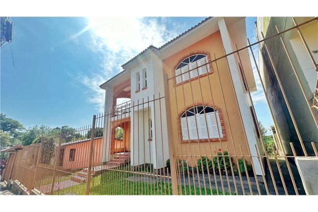 Imagem Casa com 3 Quartos à Venda,  em Centro - Viamão