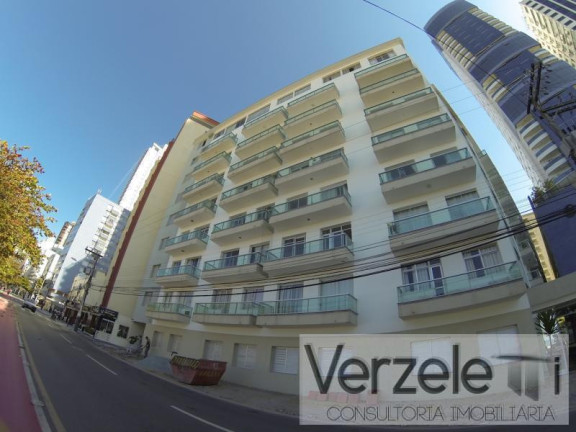 Imagem Apartamento com 3 Quartos à Venda, 80 m² em Centro - Balneário Camboriú Imagem Apartamento com 3 Quartos à Venda, 80 m² em Centro - Balneário Camboriú