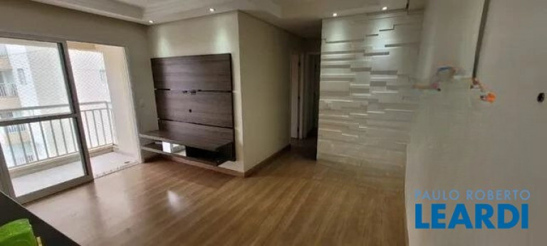Imagem Apartamento com 2 Quartos à Venda, 60 m² em Campestre - Santo André