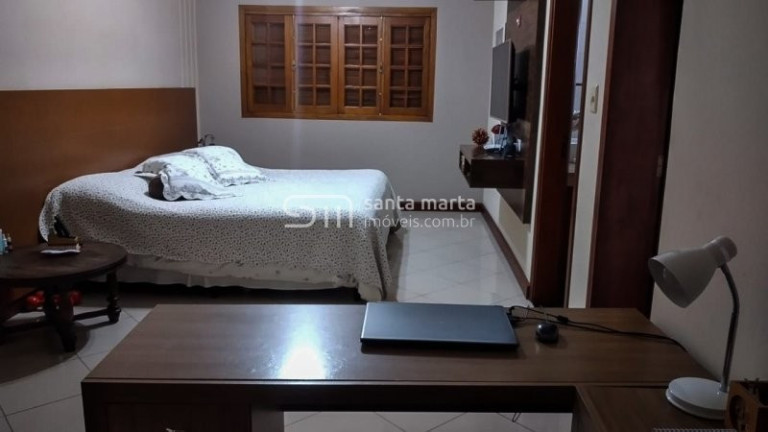 Imagem Sobrado com 3 Quartos à Venda, 250 m² em Olaria - Lorena Imagem Sobrado com 3 Quartos à Venda, 250 m² em Olaria - Lorena