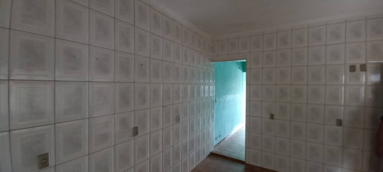 Imagem Casa com 5 Quartos à Venda, 240 m² em Vila Nova York - São Paulo Imagem Casa com 5 Quartos à Venda, 240 m² em Vila Nova York - São Paulo