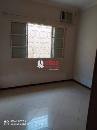 Imagem Casa com 2 Quartos à Venda, 290 m² em Bela Vista - Bauru Imagem Casa com 2 Quartos à Venda, 290 m² em Bela Vista - Bauru