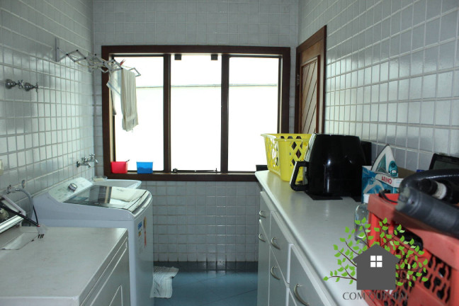 Imagem Casa com 3 Quartos à Venda, 598 m² em Jardim Do Golf I - Jandira