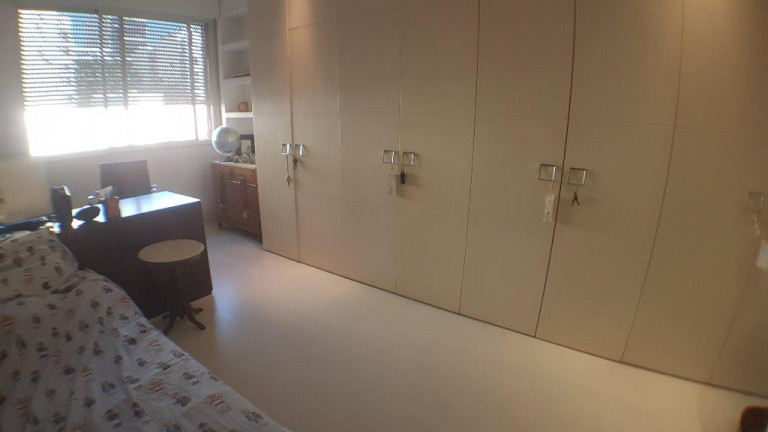 Imagem Apartamento com 3 Quartos à Venda, 260 m² em Copacabana - Rio De Janeiro Imagem Apartamento com 3 Quartos à Venda, 260 m² em Copacabana - Rio De Janeiro