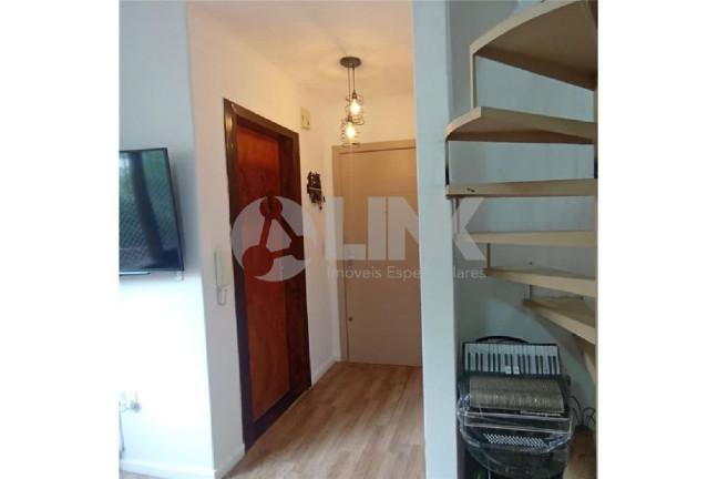Imagem Imóvel com 2 Quartos à Venda, 93 m² em Santo Antônio - Porto Alegre Imagem Imóvel com 2 Quartos à Venda, 93 m² em Santo Antônio - Porto Alegre
