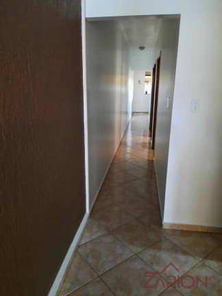 Imagem Casa com 3 Quartos à Venda, 244 m² em Jardim Bela Vista - Taubaté Imagem Casa com 3 Quartos à Venda, 244 m² em Jardim Bela Vista - Taubaté