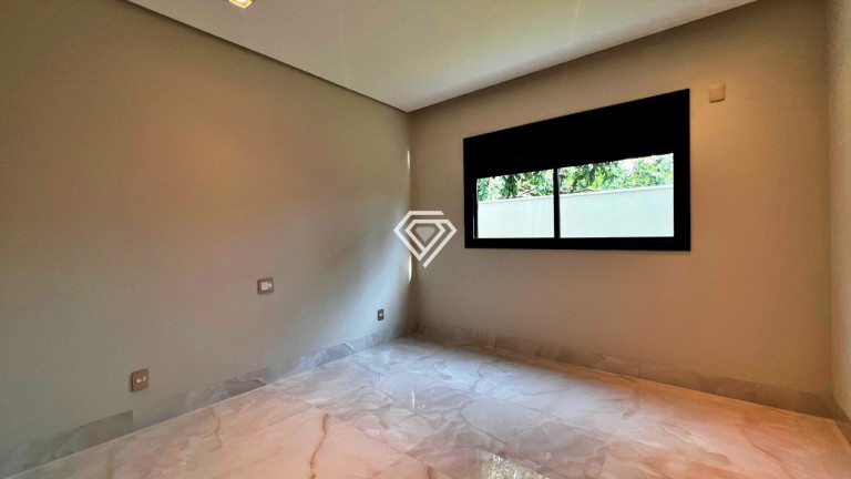 Imagem Casa de Condomínio com 3 Quartos à Venda, 240 m² em Loteamento Caribe - Palmas Imagem Casa de Condomínio com 3 Quartos à Venda, 240 m² em Loteamento Caribe - Palmas
