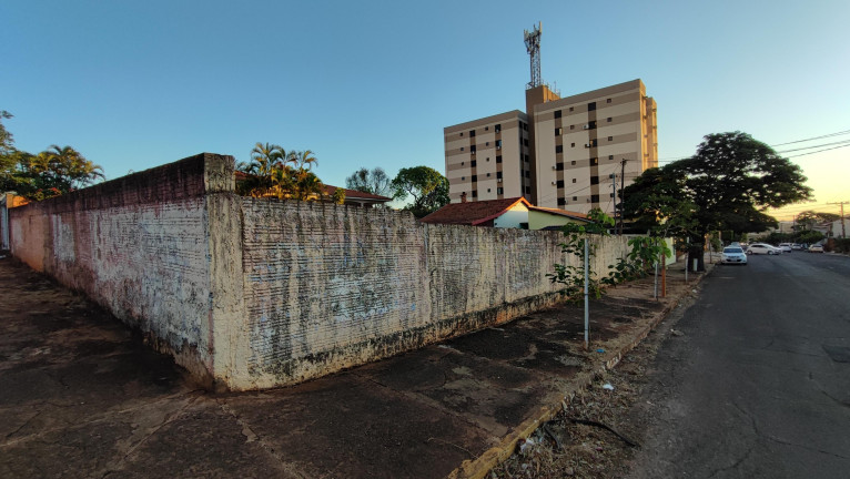 Imagem Terreno à Venda, 720 m² em Monte Castelo - Campo Grande