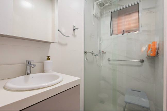 Imagem Apartamento com 2 Quartos à Venda, 48 m² em Passo Da Areia - Porto Alegre Imagem Apartamento com 2 Quartos à Venda, 48 m² em Passo Da Areia - Porto Alegre
