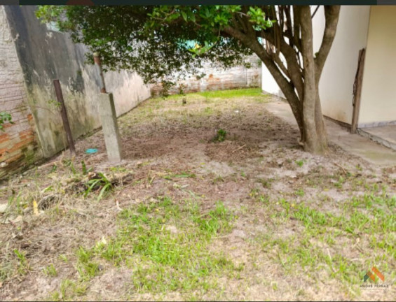 Imagem Casa com 2 Quartos à Venda, 82 m²