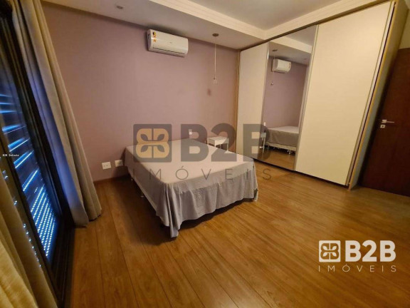 Imagem Casa com 3 Quartos à Venda, 365 m² em Chácaras Odete - Bauru Imagem Casa com 3 Quartos à Venda, 365 m² em Chácaras Odete - Bauru