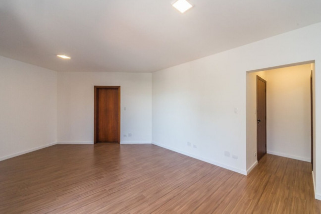 Imagem Imóvel com 3 Quartos à Venda, 112 m² em Moema - São Paulo Imagem Imóvel com 3 Quartos à Venda, 112 m² em Moema - São Paulo