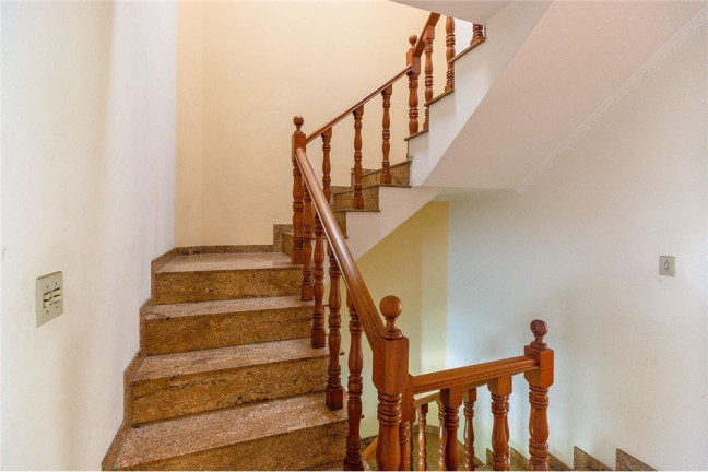 Imagem Casa com 4 Quartos à Venda,  em Vila Ipojuca - São Paulo